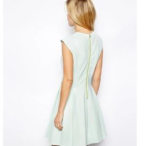 Ted Baker Mint Green Sleeveless Dress with contrasting zipper